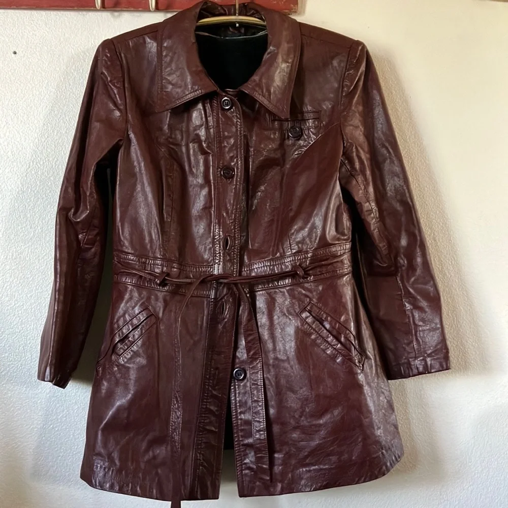 Vintage Burgundy Leather Button Up Jacket with Removable Winter Lining - Picture 1 of 14